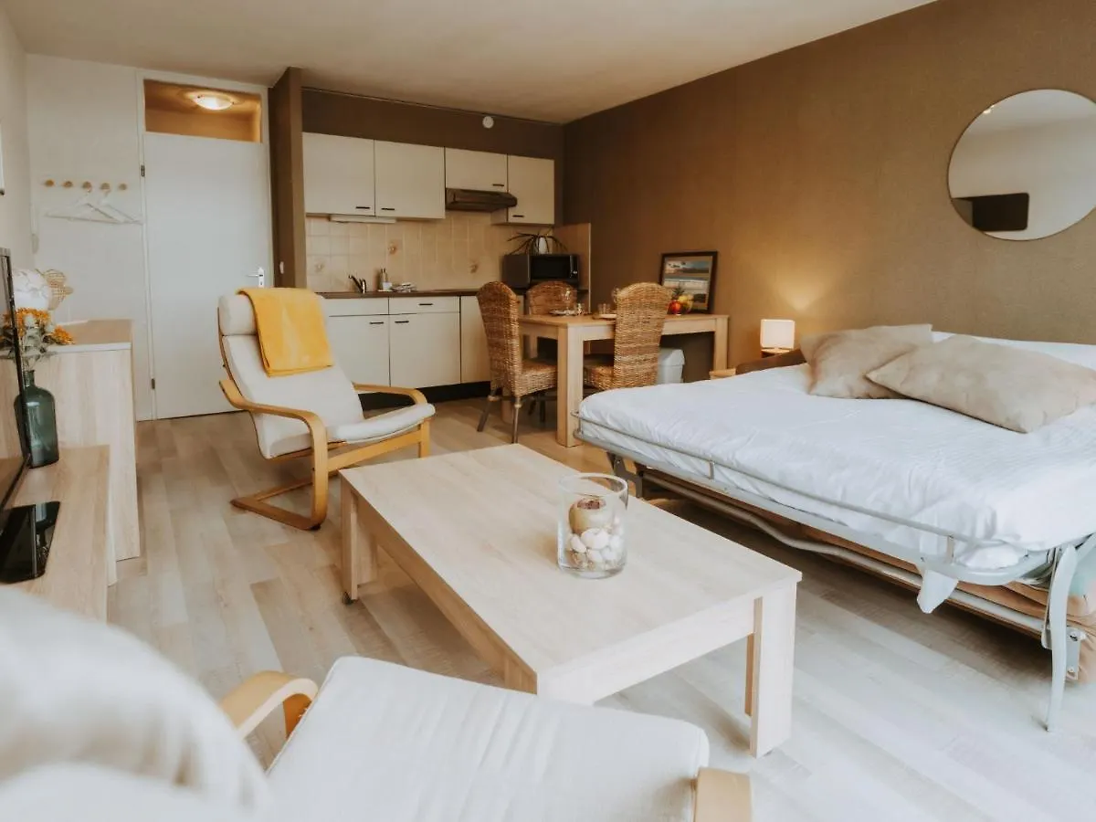 Studio Zeeduin By Interhome Bredene